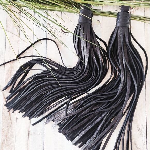 💥 MURKA BLACK LEATHER LARGE MOTORCYCLE TASSEL